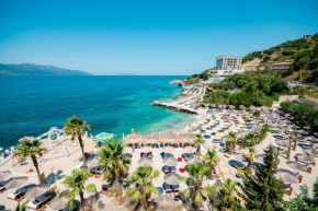 Helia Resort